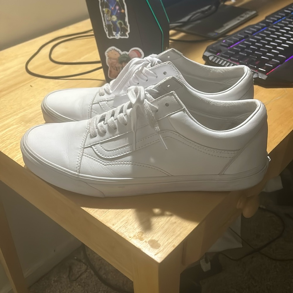 All White Low Top Vans
